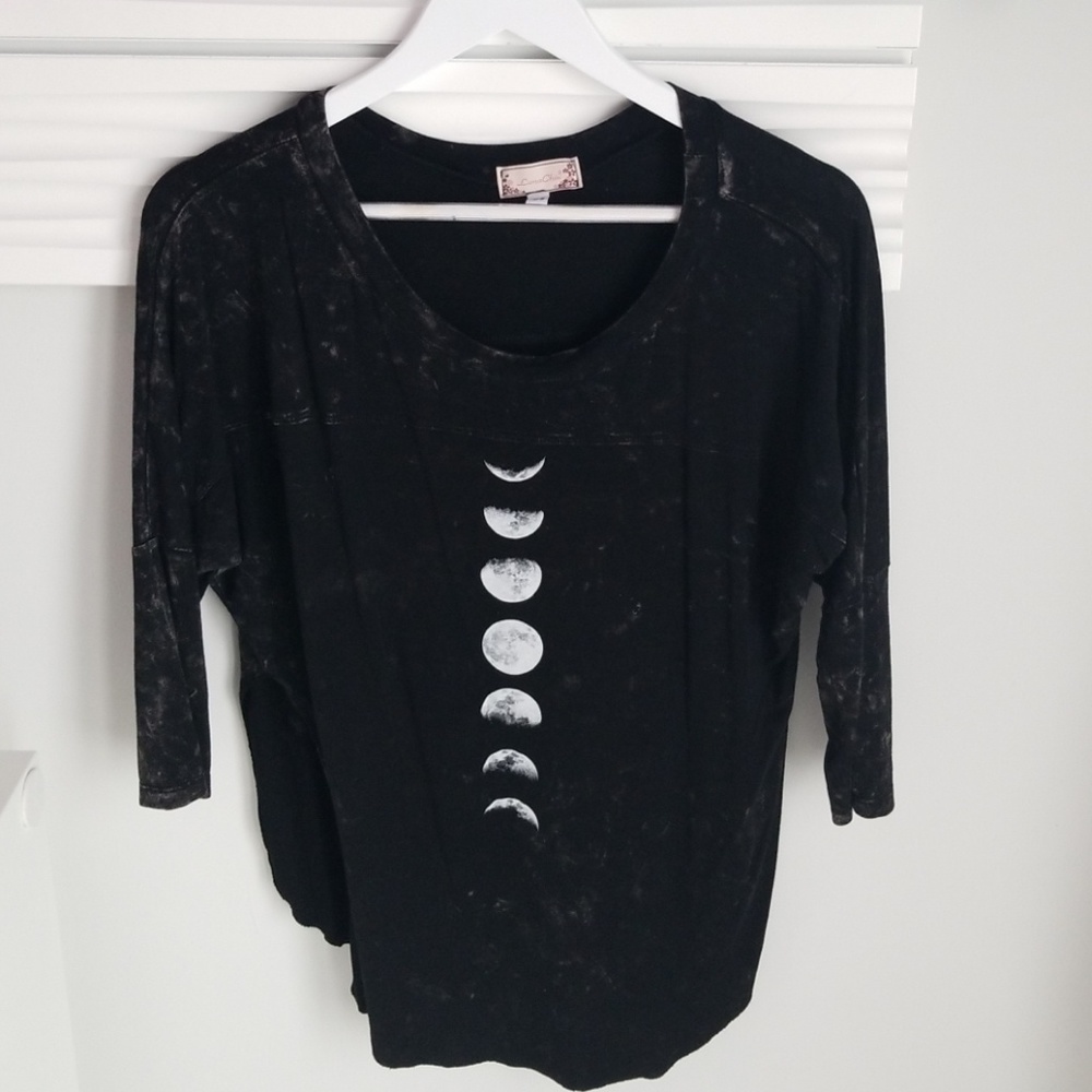 Open side black shirt S